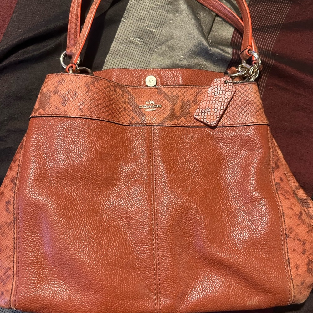 Coach orange Leather Shoulder Bag